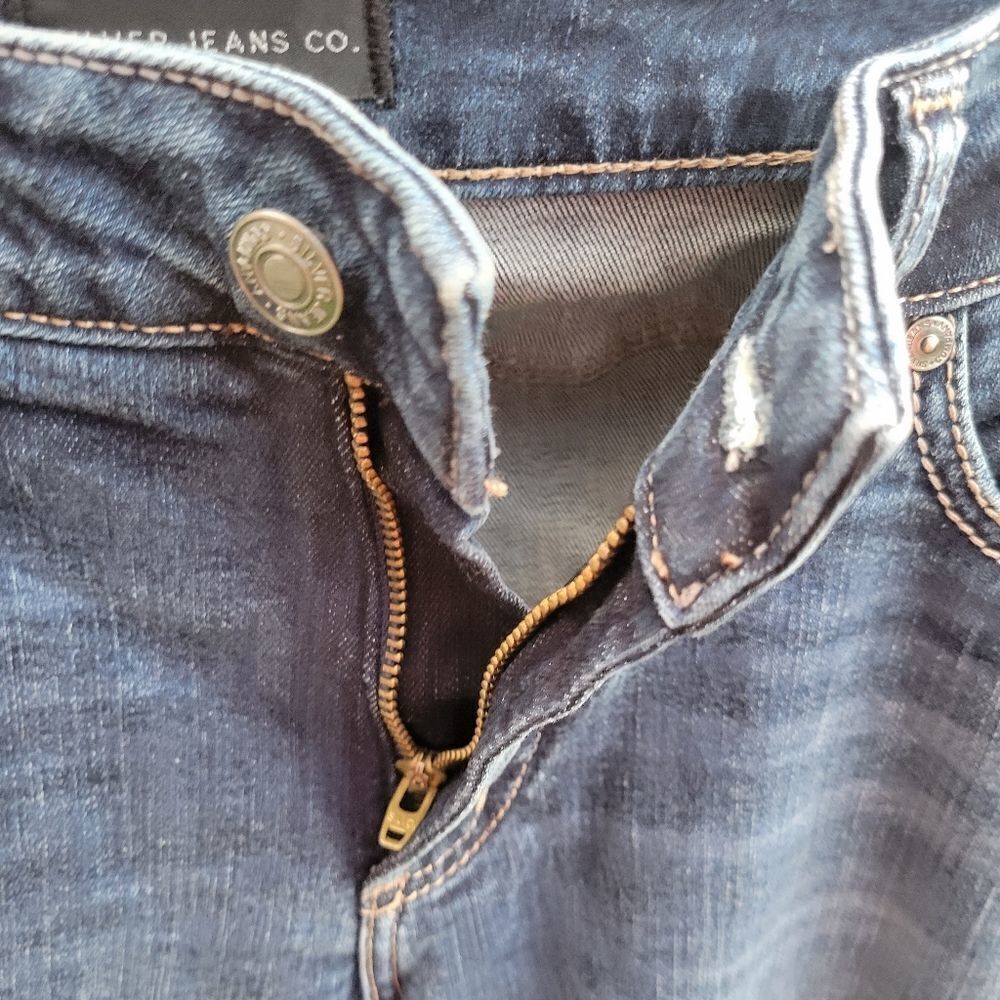 Silver Jeans - Picture 10 of 13